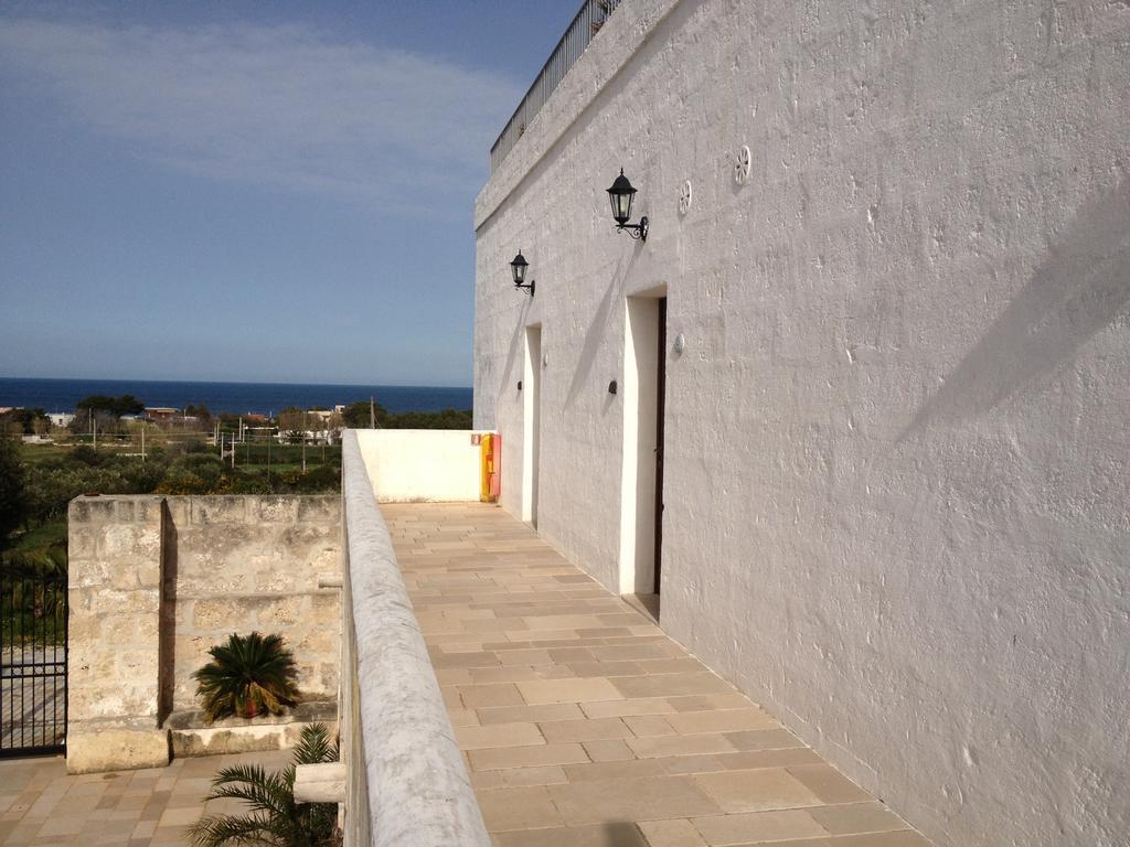 מונופולי Hotel Masseria Fortificata Donnaloia מראה חיצוני תמונה