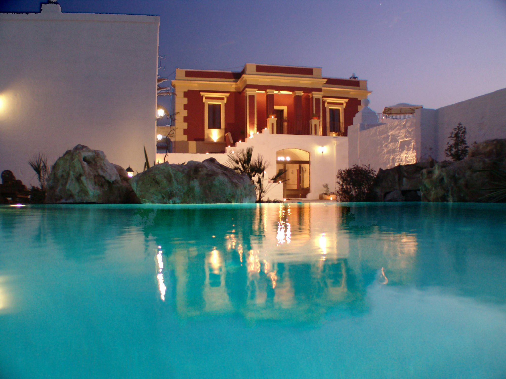 מונופולי Hotel Masseria Fortificata Donnaloia מראה חיצוני תמונה