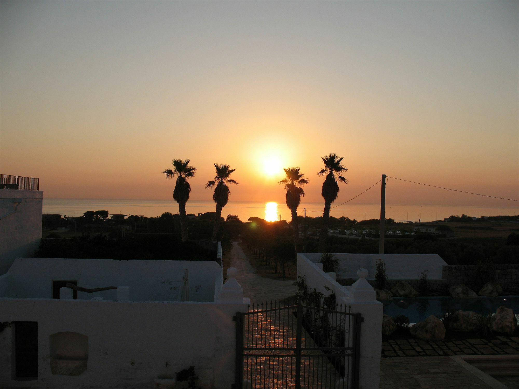 מונופולי Hotel Masseria Fortificata Donnaloia מראה חיצוני תמונה